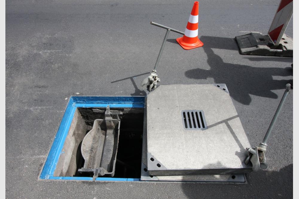 Fl&auml;chenb&uuml;ndig  ohne H&ouml;hen und Tiefen